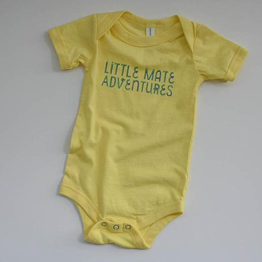 LITTLE MATE ADVENTURES LOGO BODYSUIT - Short Sleeve Envelope Neckline Bodysuit - Little Mate Adventures 